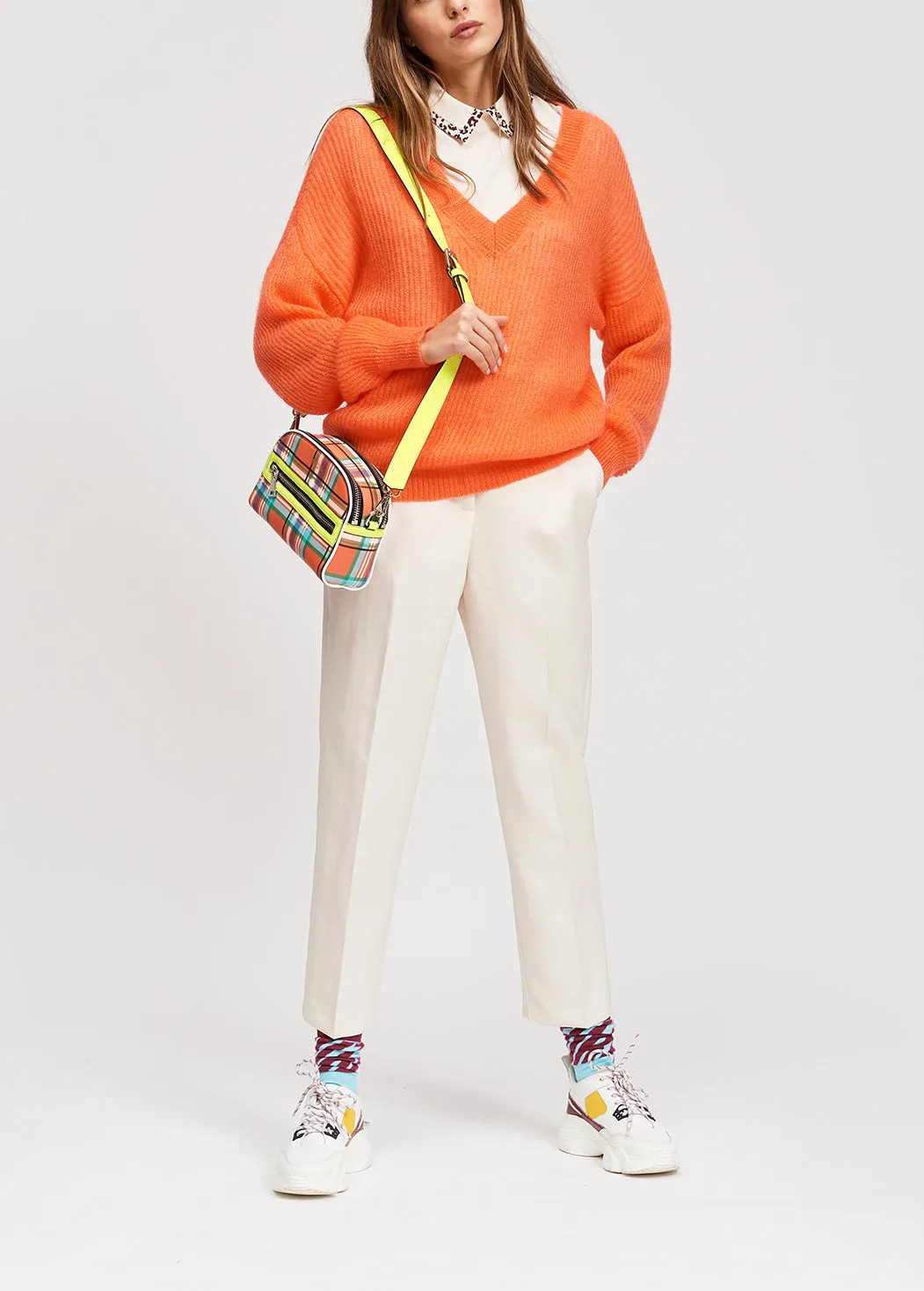 Off white classic tailored trousers