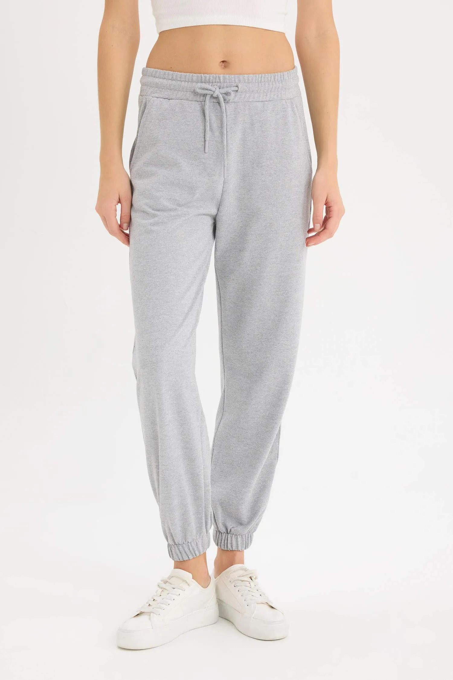 Pocketed Jogger Pants