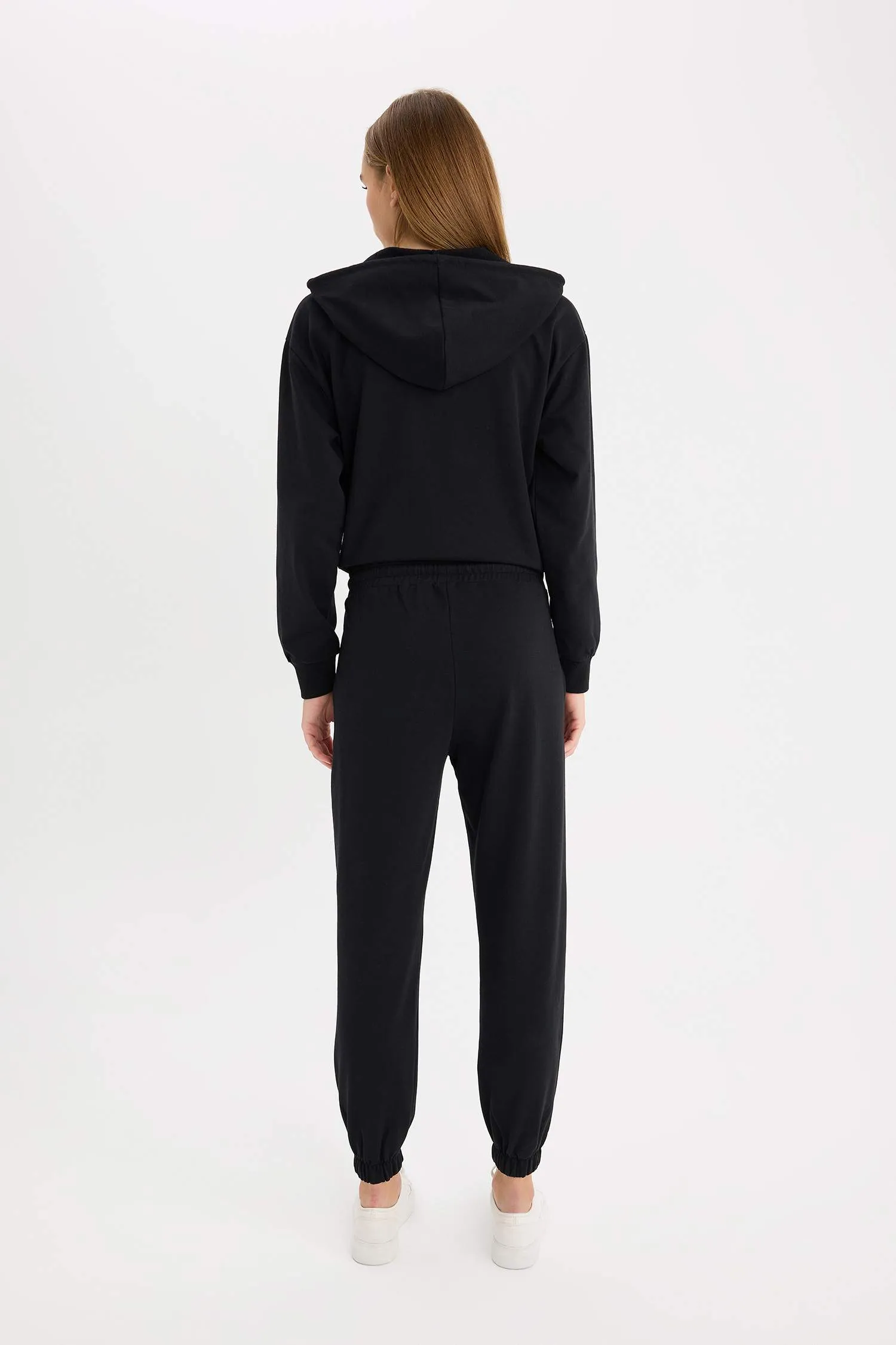 Pocketed Jogger Pants