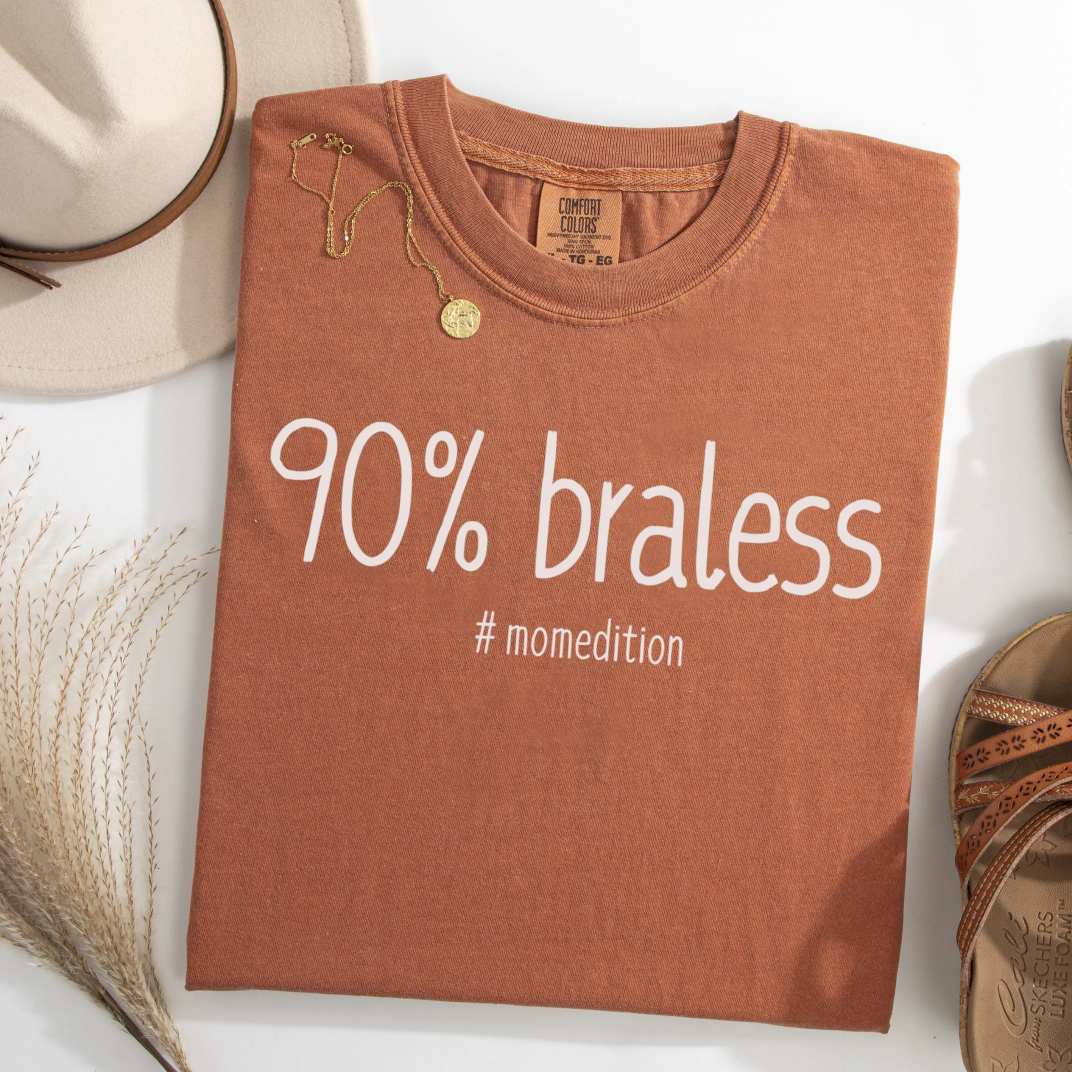 (QUARTNAY KNOWS BEST) 90% BRALESS MOM EDITION