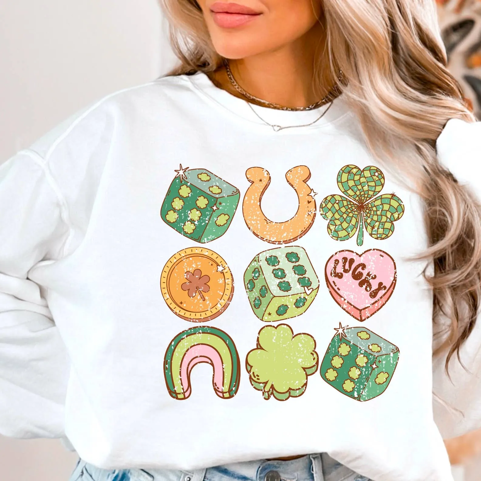Retro St. Patrick's Day Graphic Crewneck - Off White