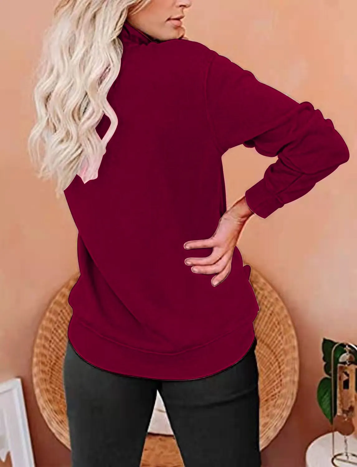 Simple Long Sleeved Zip Up Collar Sweater