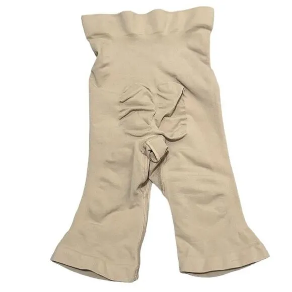 SKIMS Seamless Sculpt Mid Thigh High Waisted Tummy Control Shape Shorts In Clay