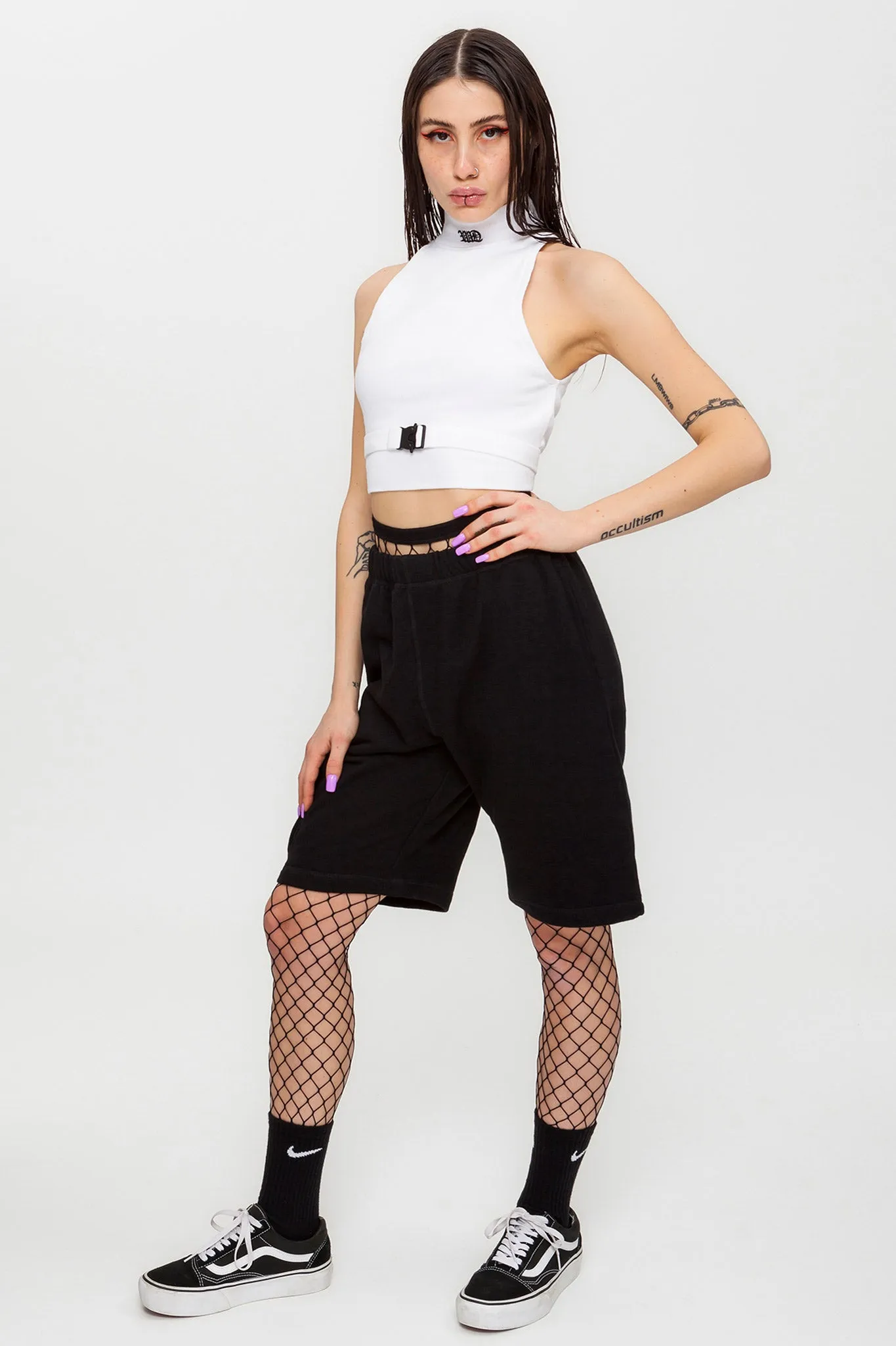 Sleeveless Buckle Turtleneck Top