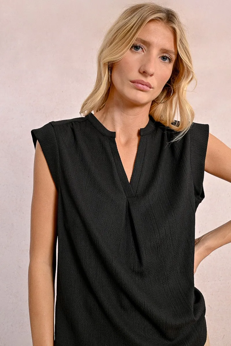 SLEEVELESS TOP
