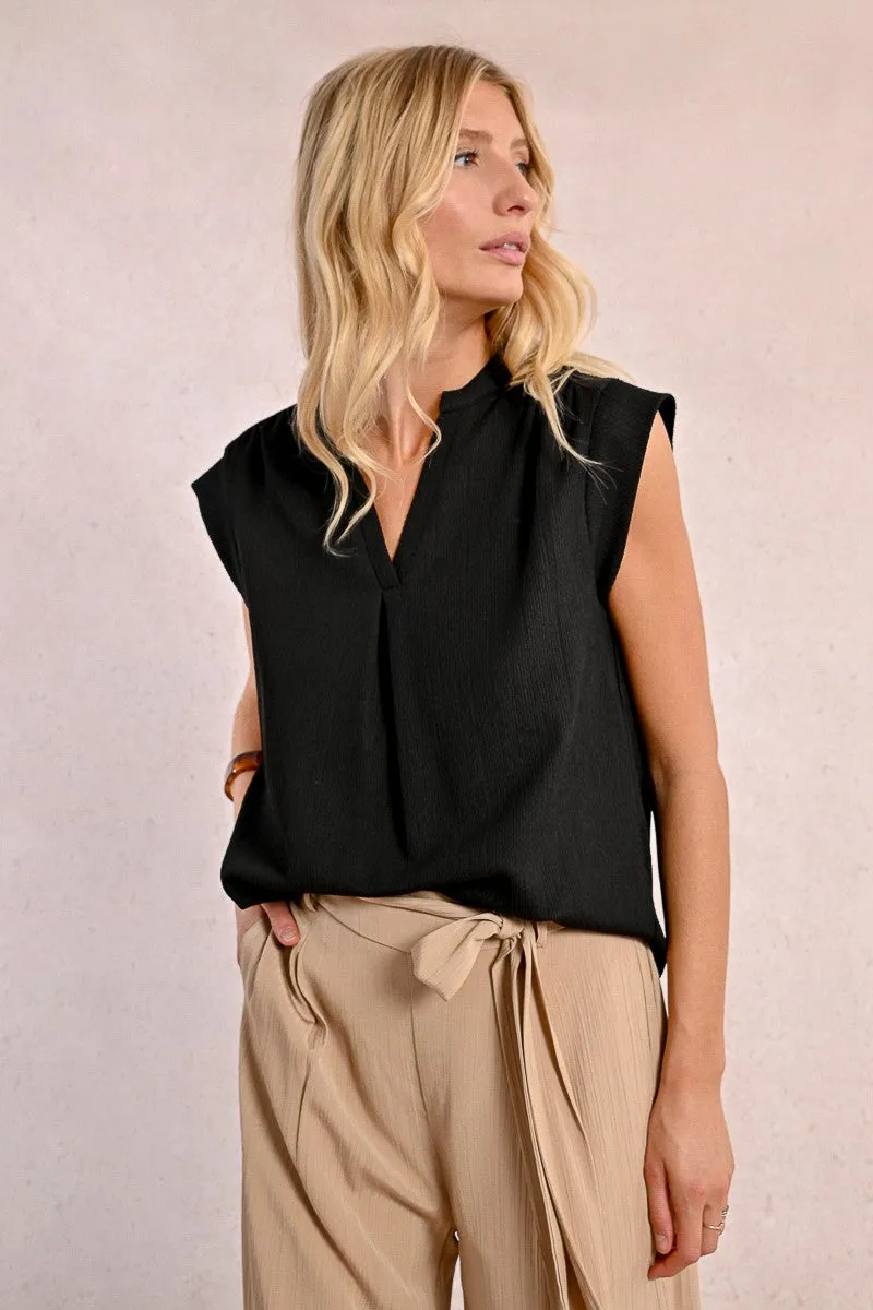 SLEEVELESS TOP