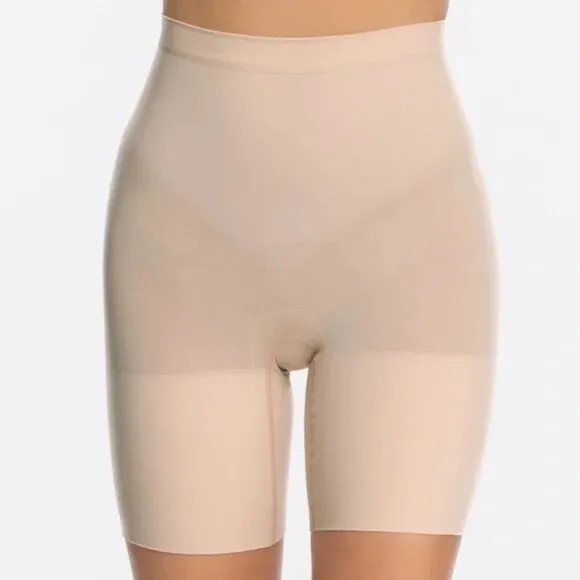 Spanx Power Shorts Shaper Short in Soft Nude Size Large