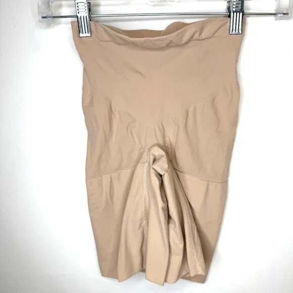 Spanx Power Shorts Shaper Short in Soft Nude Size Large