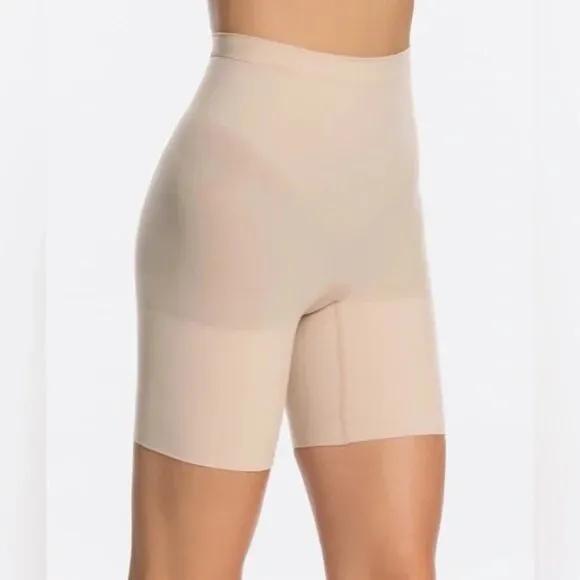 Spanx Power Shorts Shaper Short in Soft Nude Size Large
