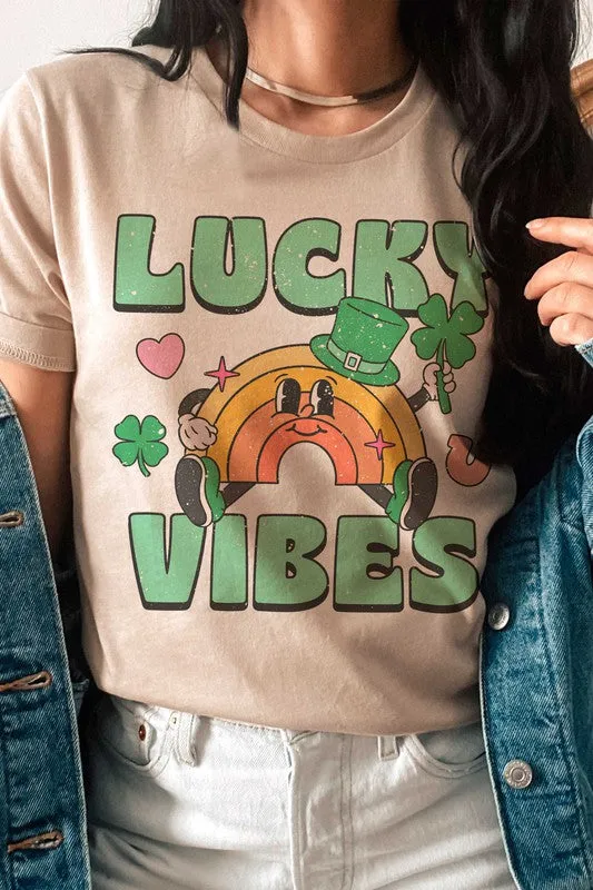 ST. PATRICK'S - LUCKY VIBES GRAPHIC TEE