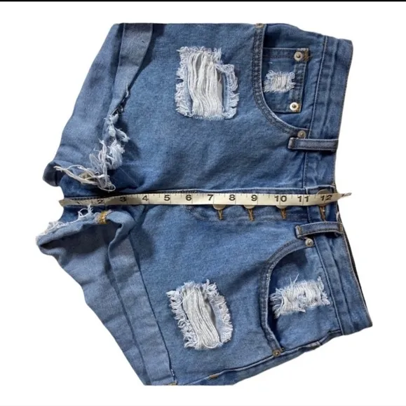 Superdown Light Wash High Waisted Distressed Button Fly Shorts Size 26