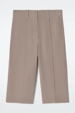 Tailored silk shorts