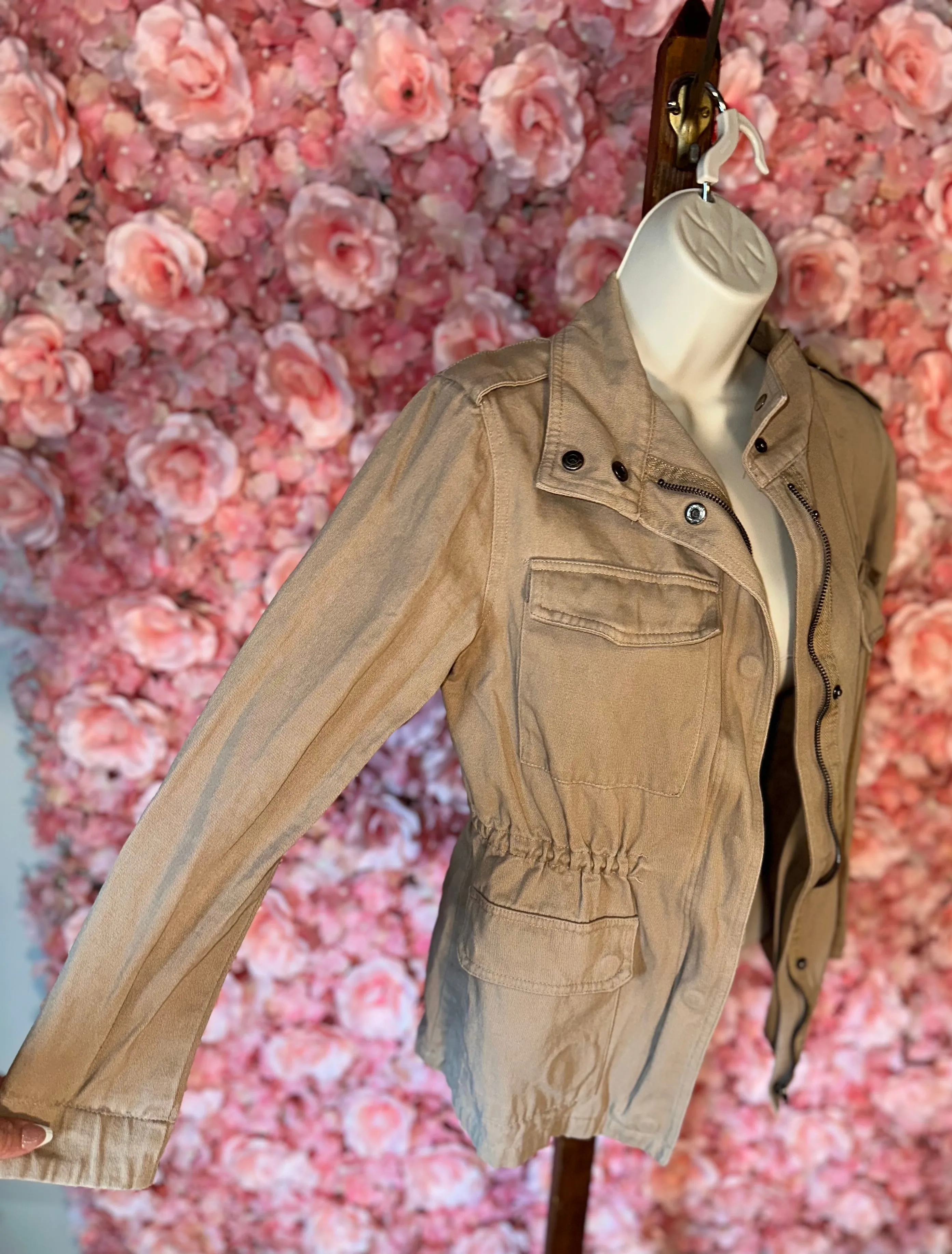 Tan Zip Up///Button Up Jacket (Small)