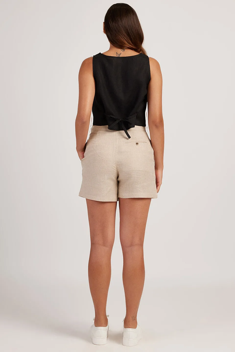 The Linen Tailored Shorts