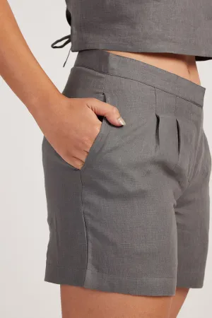 The Linen Tailored Shorts