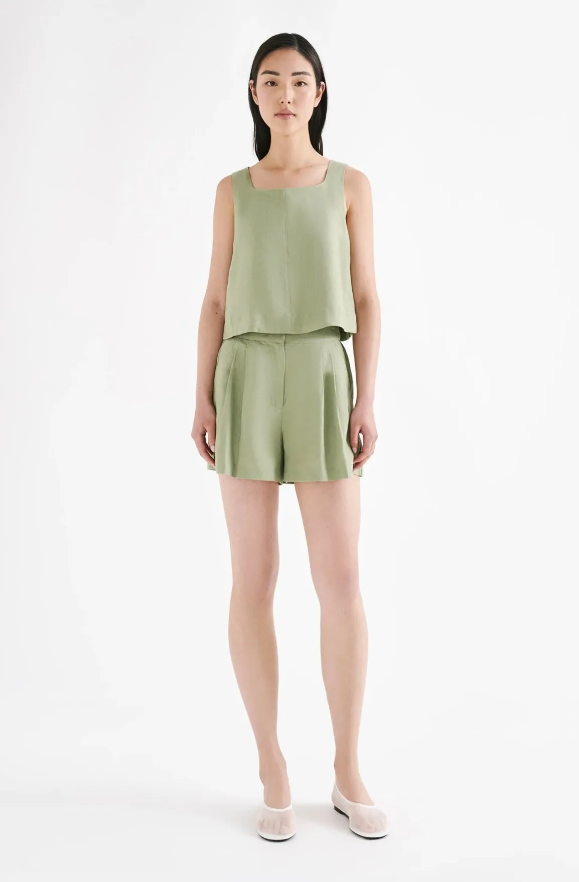Thilda Tailored Short SAGE