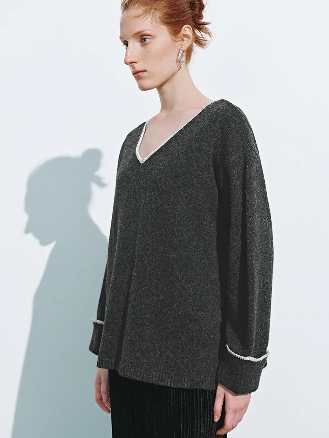 V-Neck Knitted T-Shirts