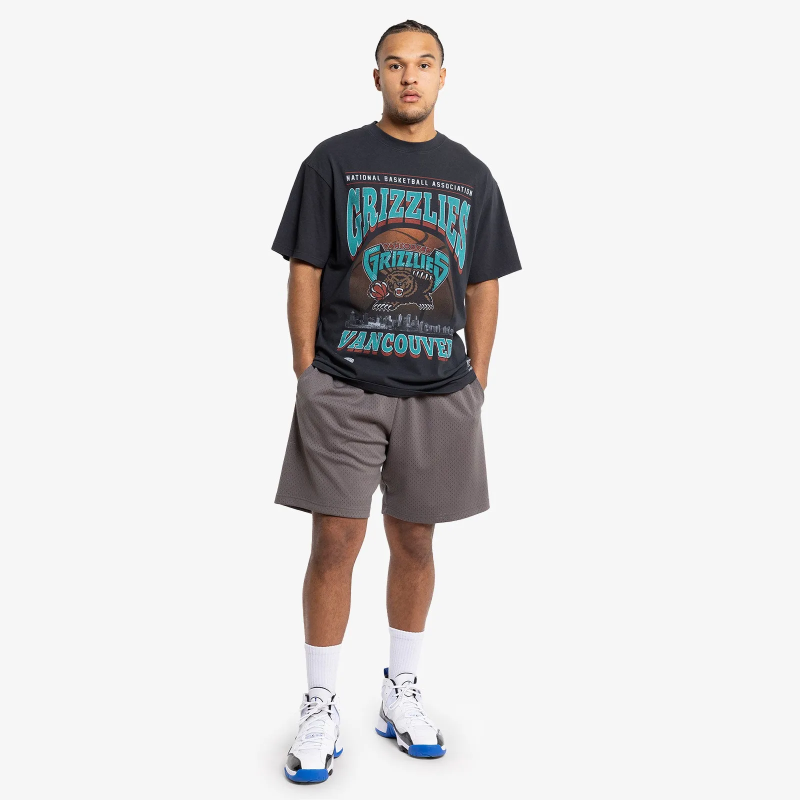 Vancouver Grizzlies Skyline Tee - Faded Black