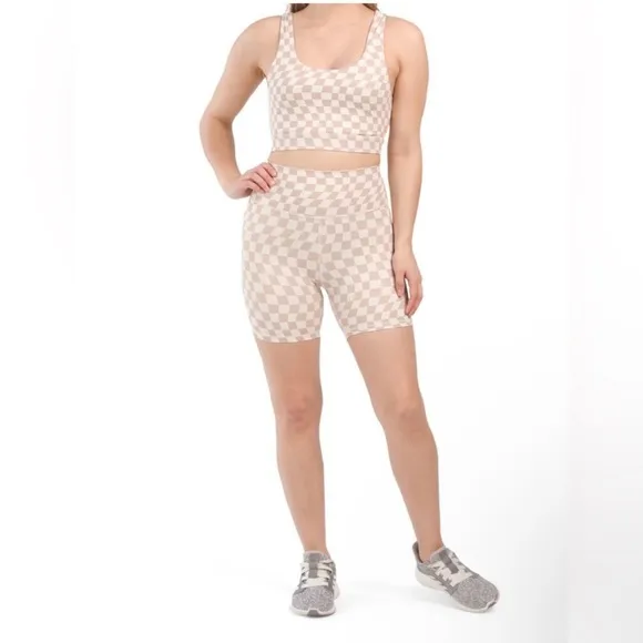 Wilo the Label Sports Bra &amp; Biker Shorts Clay Checker Print 2 piece Set Sz M NWT