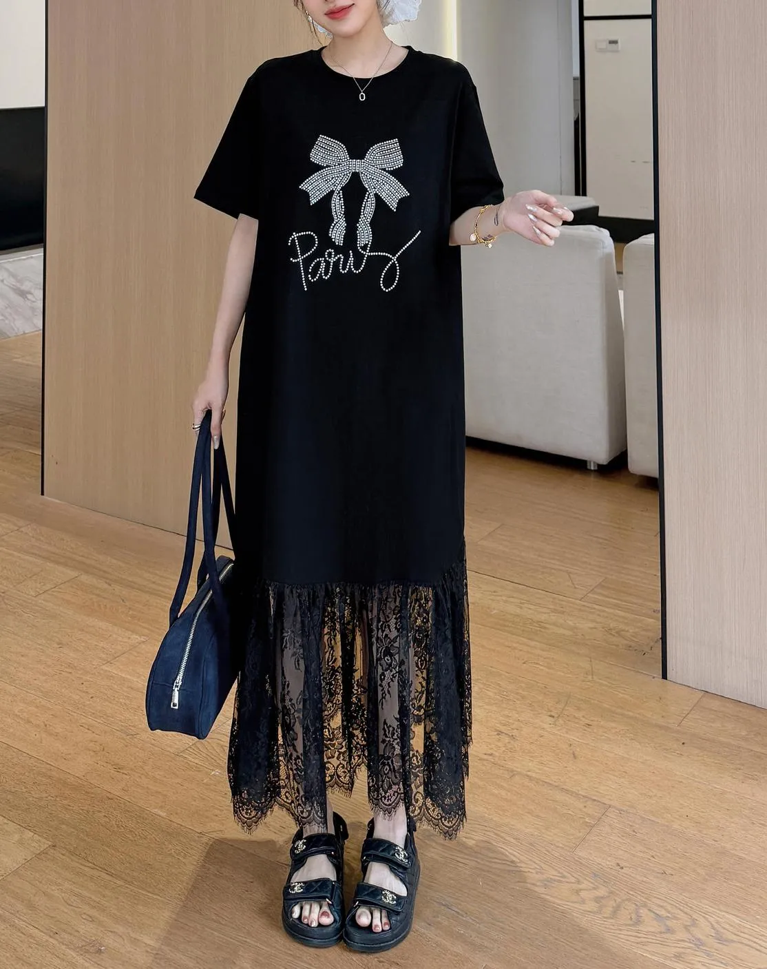 Women's Loose-Fit T-Shirt Dress with Pattern Print and Patchwork Design