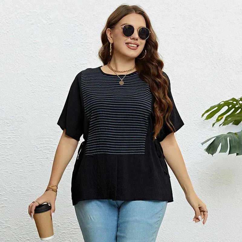 Yadira® | Knot Artwork Striped T-Shirt