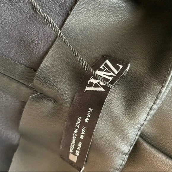 Zara High Waisted Metal Button Faux Black Leather Shorts Size MED NWT