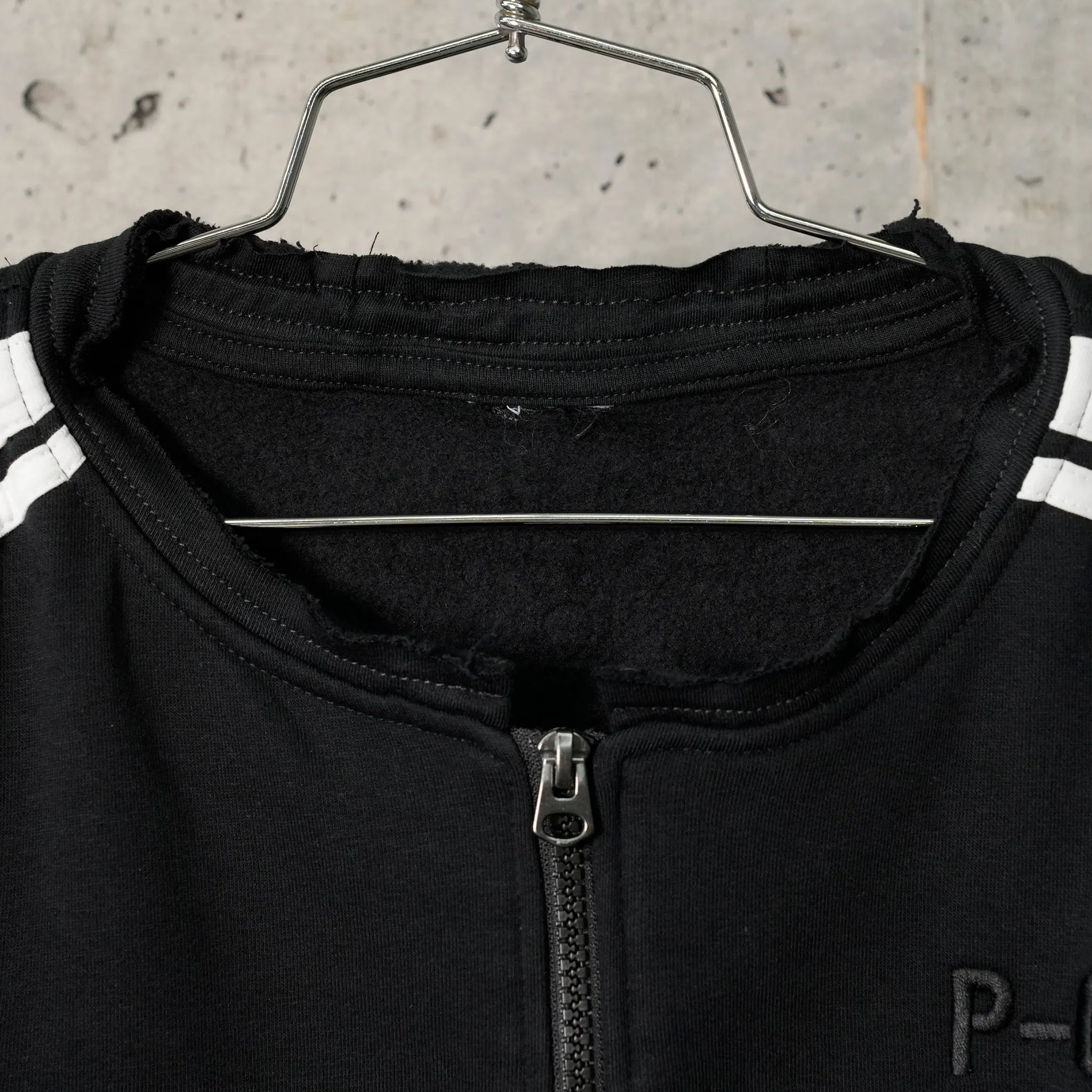 ZIP UP /BLACK